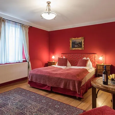 Hotell Nibelungenhof 4*